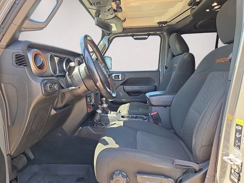 Used 2022 Jeep Gladiator Mojave w/ Trailer Tow Package AWD/4WD image 22