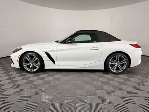 Certified 2022 BMW Z4 sDrive30i w/ Premium Package 2 RWD image 6