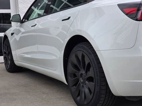 Used 2023 Tesla Model 3 Standard Range image 39