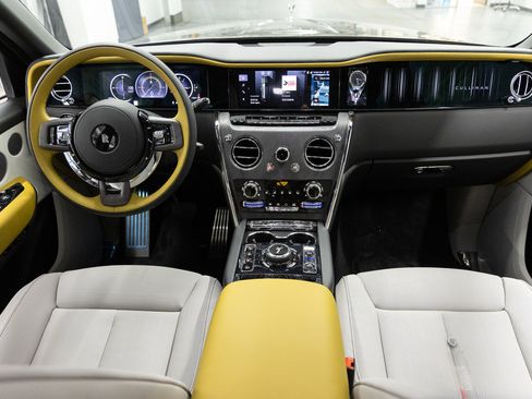 New 2026 Rolls-Royce Cullinan image 41