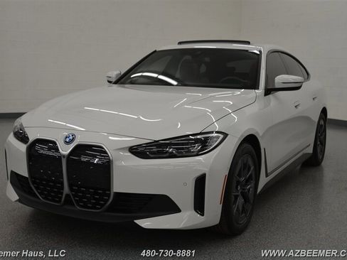 Used 2023 BMW i4 eDrive40 w/ Premium Package image 2