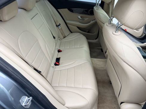 Used 2017 Mercedes-Benz C 300 Sport image 22