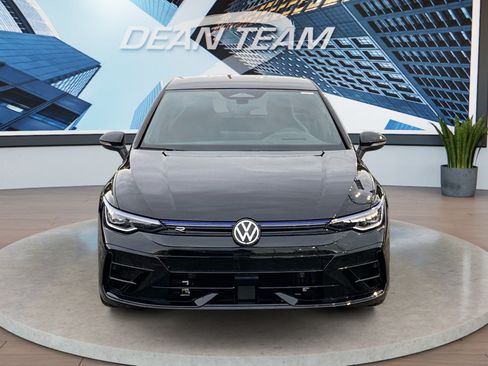 New 2026 Volkswagen Golf AWD/4WD image 2