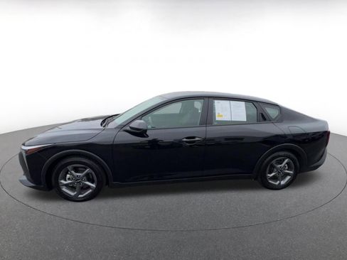 Used 2025 Kia K4 FWD image 9