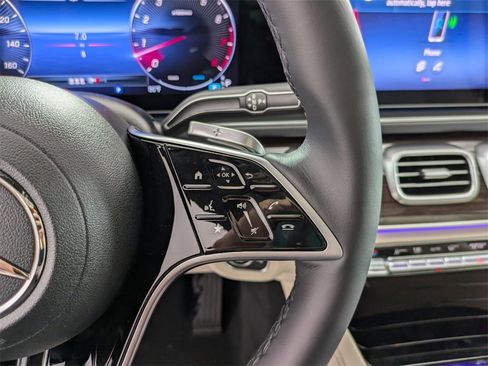 New 2026 Mercedes-Benz GLE 350 4MATIC image 17