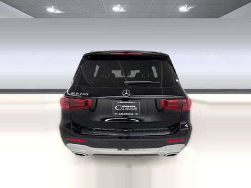 Certified 2026 Mercedes-Benz GLB 250 image 10
