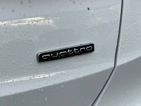 Used 2025 Audi Q3 2.0T Premium image 25