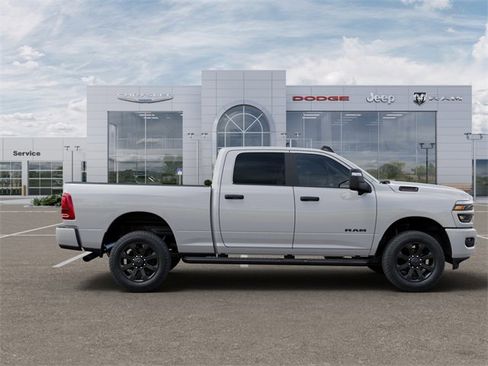 New 2025 RAM 2500 Big Horn image 21