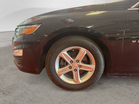 Used 2024 Chevrolet Malibu LS FWD image 14