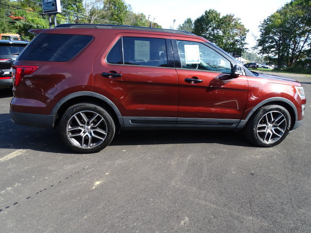 Used 2016 Ford Explorer Sport w/ Equipment Group 401A AWD/4WD image 25