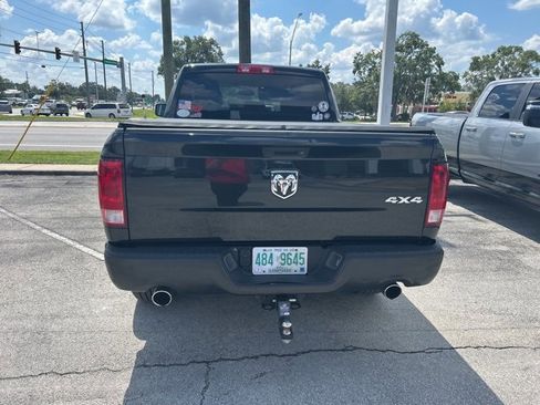 Used 2017 RAM 1500 Express w/ Express Value Package image 4