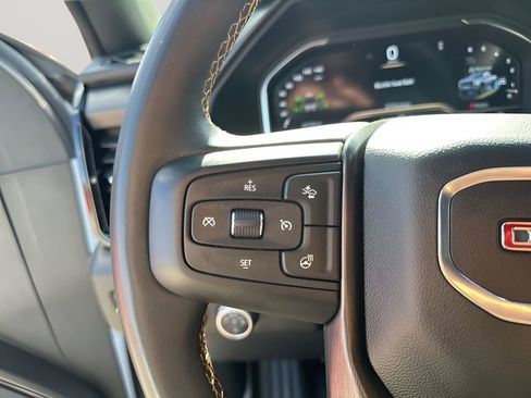 Used 2024 GMC Sierra 2500 AT4 w/ AT4 Premium Plus Package image 31