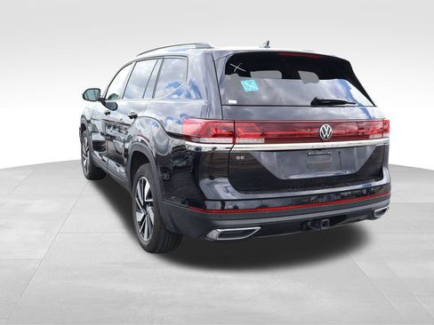 Used 2025 Volkswagen Atlas SE FWD image 50