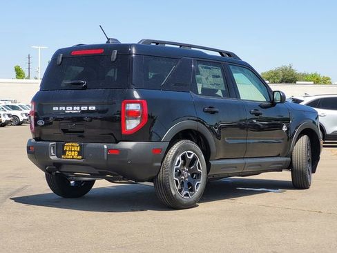 New 2025 Ford Bronco Sport Outer Banks w/ Outer Banks Tech Package+ image 4