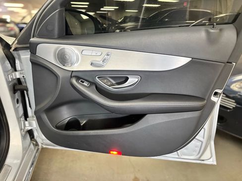 Used 2018 Mercedes-Benz C 300 Sedan image 17