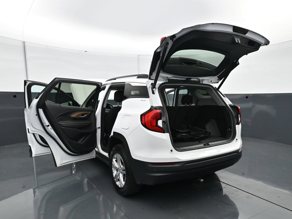 Used 2020 GMC Terrain SLE w/ Driver Convenience Package AWD/4WD image 34