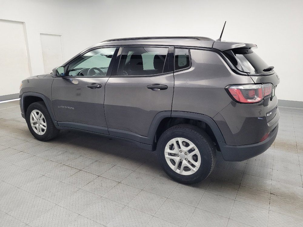 Used 2018 Jeep Compass Sport AWD/4WD image 3