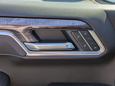 New 2026 Chevrolet Silverado 1500 LTZ w/ Z71 Off-Road Package image 12