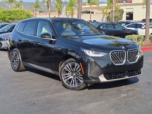 Used 2026 BMW X3 xDrive30i w/ Convenience Package AWD/4WD image 2
