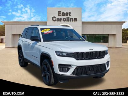 Used 2024 Jeep Grand Cherokee Altitude