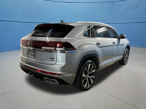 Used 2024 Volkswagen Atlas Cross Sport SEL Premium R-Line AWD/4WD image 11