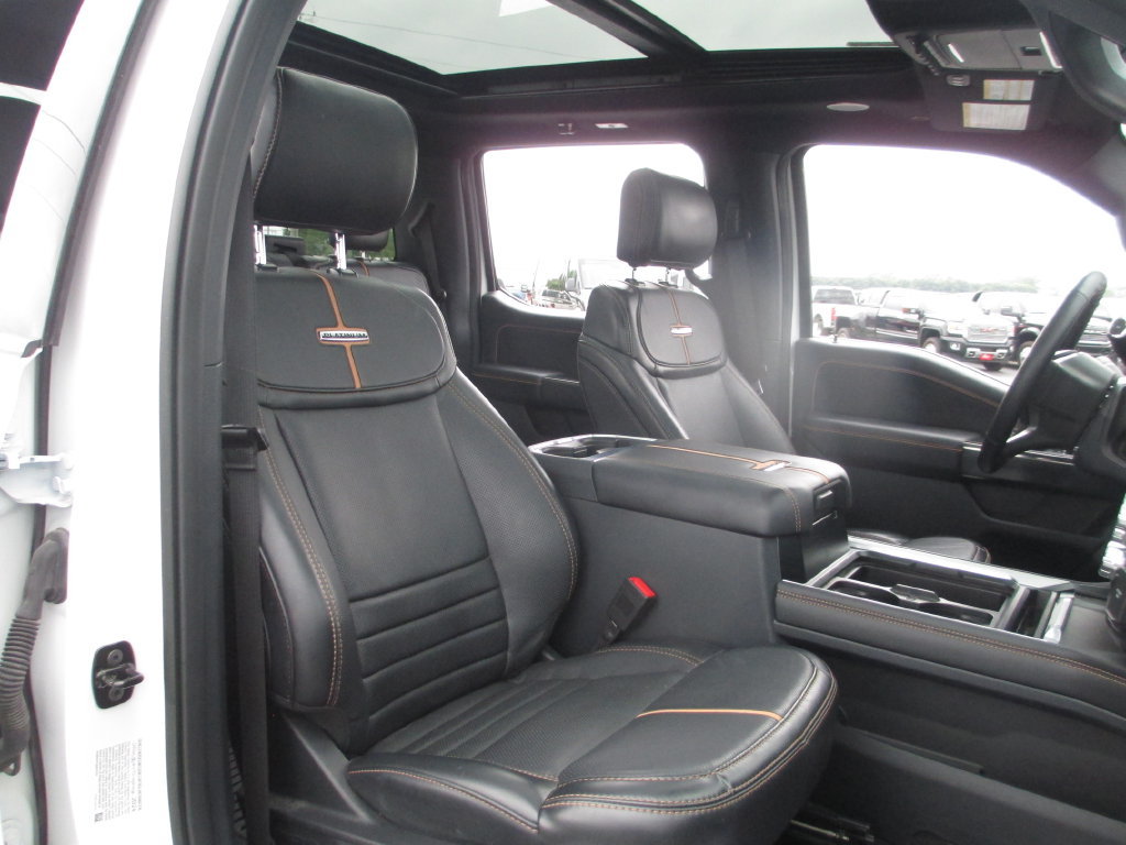 Used 2024 Ford F350 Platinum w/ Tremor Off-Road Package AWD/4WD image 22