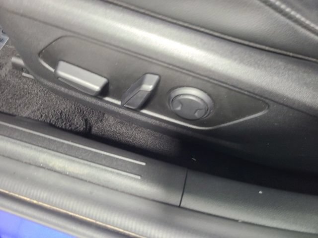 Used 2024 Hyundai Elantra Limited FWD image 20