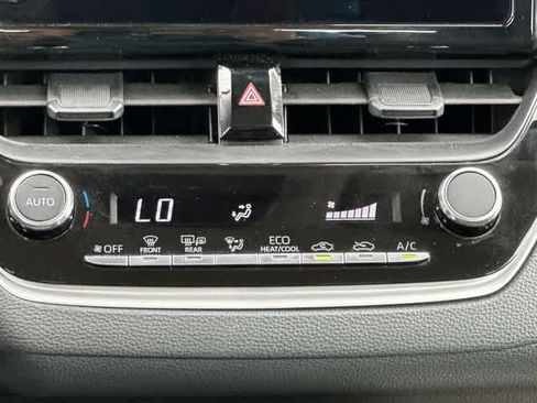 Used 2026 Toyota Corolla LE FWD image 13