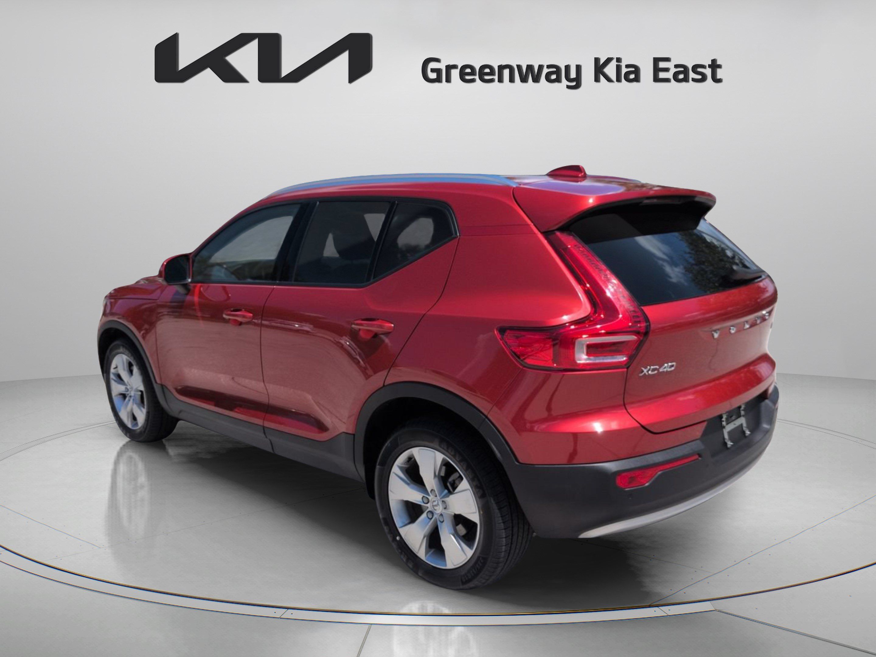 Used 2021 Volvo XC40 T5 Momentum AWD/4WD image 8