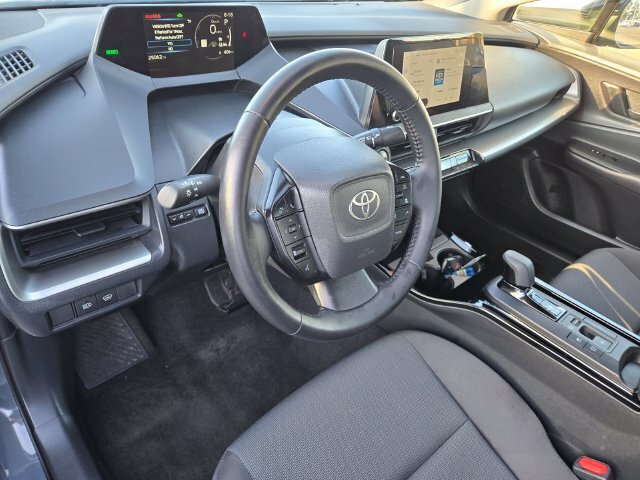 Certified 2025 Toyota Prius LE FWD image 12