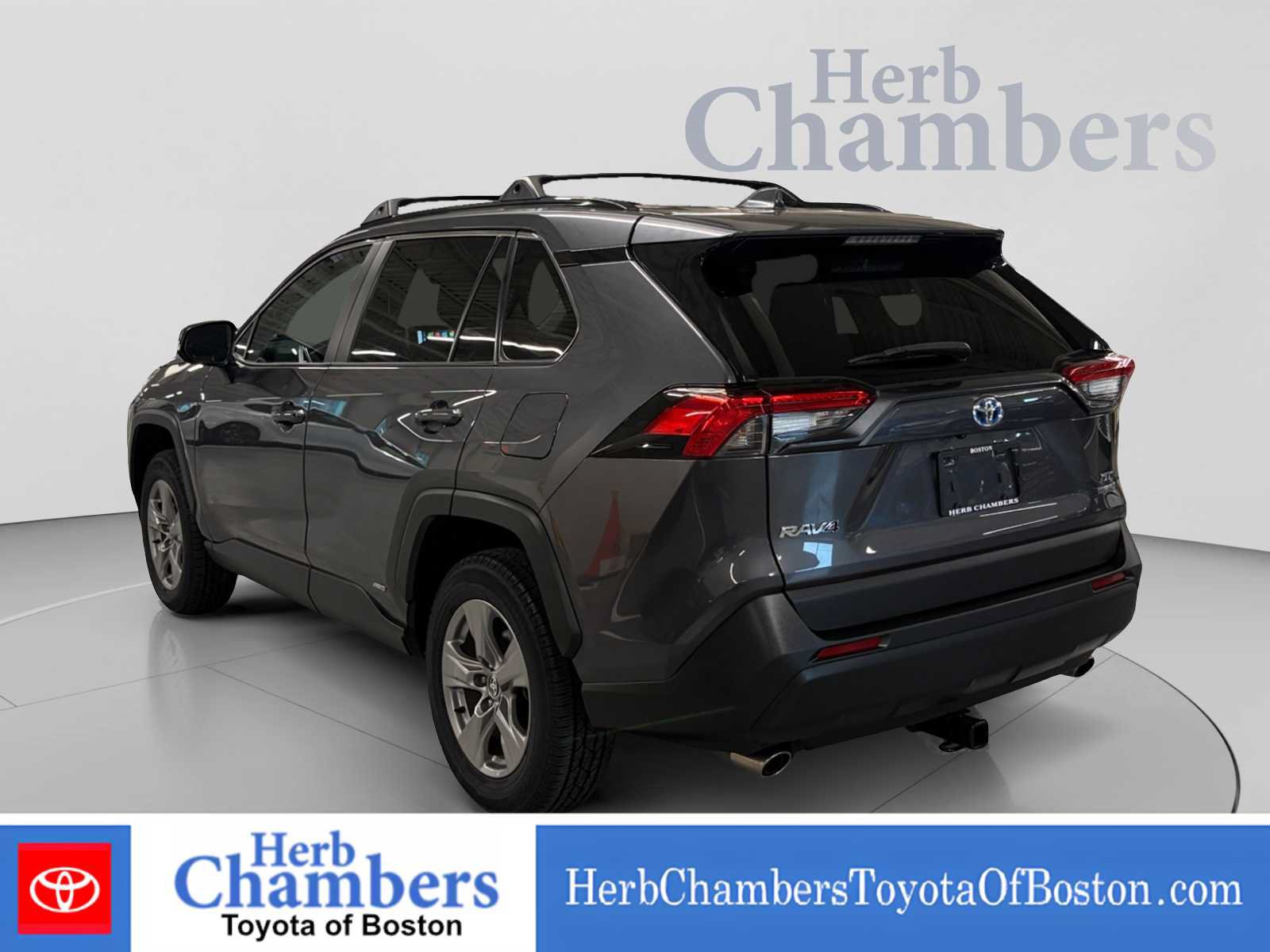 Certified 2024 Toyota RAV4 XLE w/ Convenience Package AWD/4WD image 3
