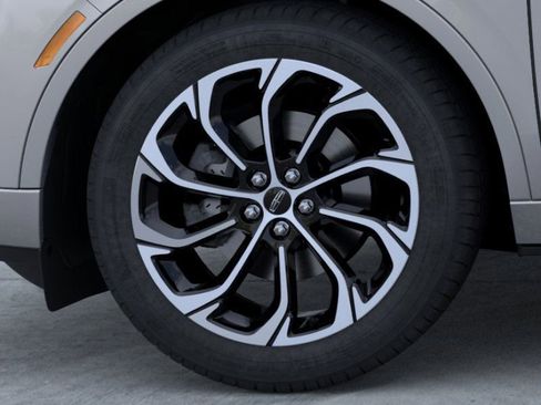 New 2026 Lincoln Nautilus Reserve image 19