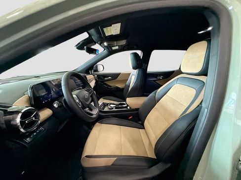 New 2026 Chevrolet Equinox ACTIV w/ Safety and Technology Package image 22