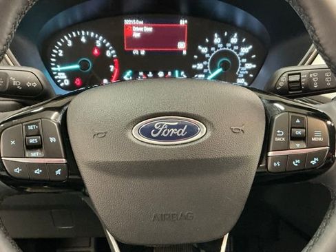 Used 2022 Ford Escape SE w/ SE Sport Appearance Package image 28