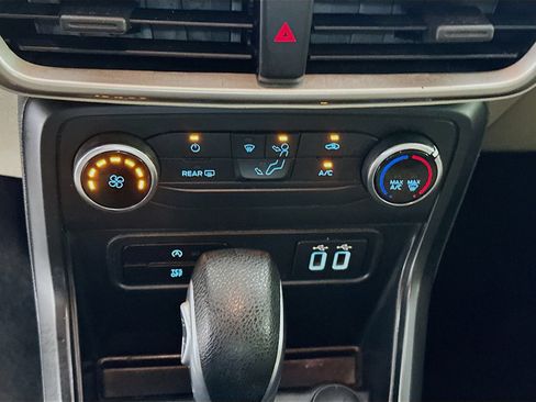 Used 2019 Ford EcoSport S FWD image 16