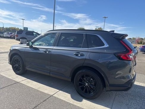 Certified 2025 Honda CR-V Sport image 11