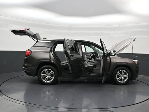 Used 2019 GMC Terrain SLE FWD image 32