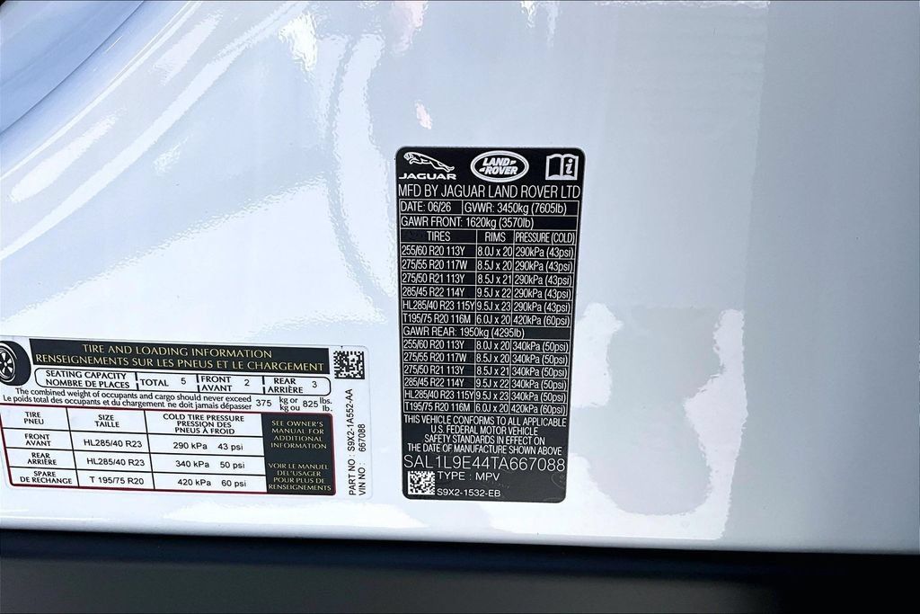 New 2026 Land Rover Range Rover Sport Dynamic SE AWD/4WD image 8