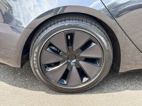 Used 2024 Tesla Model 3 Standard Range RWD image 14