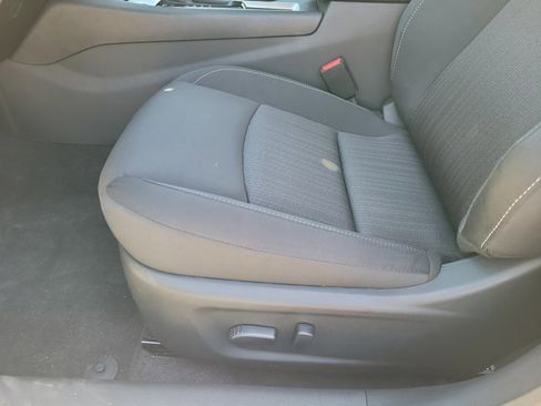 Used 2025 Nissan Altima 2.5 SV FWD image 6