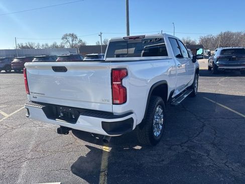 Used 2025 Chevrolet Silverado 2500 LTZ w/ Z71 Chrome Sport Edition image 7