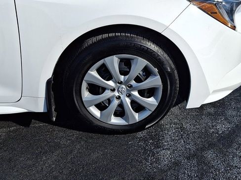 Certified 2024 Toyota Corolla LE image 8