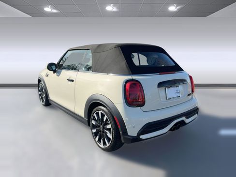 Certified 2023 MINI Cooper S image 3