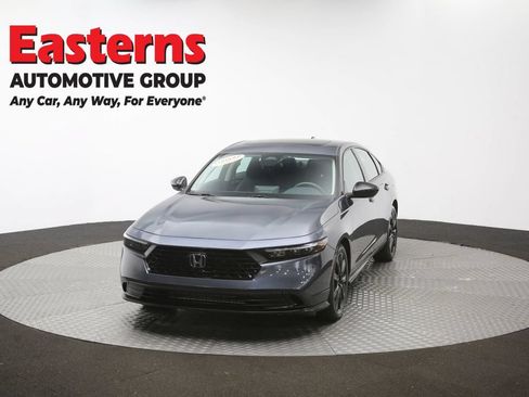 Used 2025 Honda Accord SE image 54