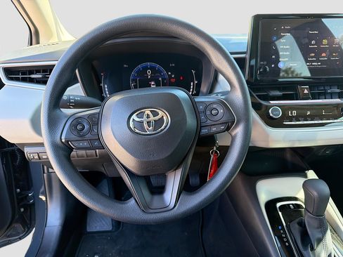 Used 2026 Toyota Corolla LE image 35
