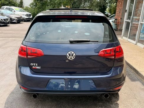 Used 2015 Volkswagen GTI SE FWD image 3