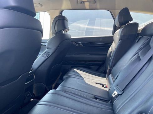 Used 2021 Genesis GV80 2.5T image 3