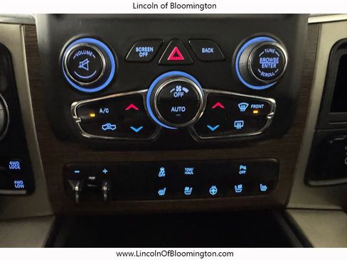 Used 2013 RAM 1500 Laramie w/ Convenience Group image 26