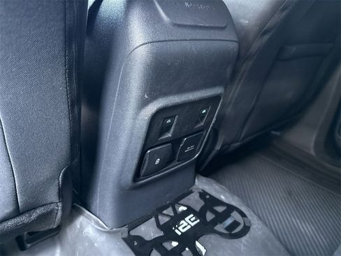 Used 2023 Ford Bronco Big Bend image 26