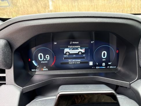 Certified 2025 Ford Explorer ST-Line w/ Premium Package image 14